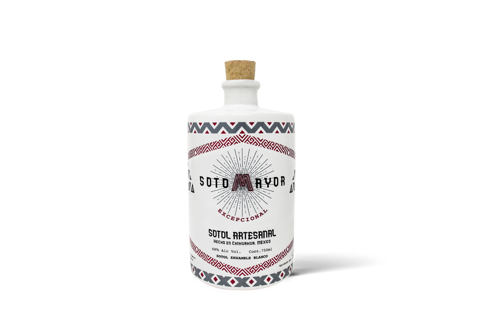 Sotol Sotomayor Ensamble Blanco 48º